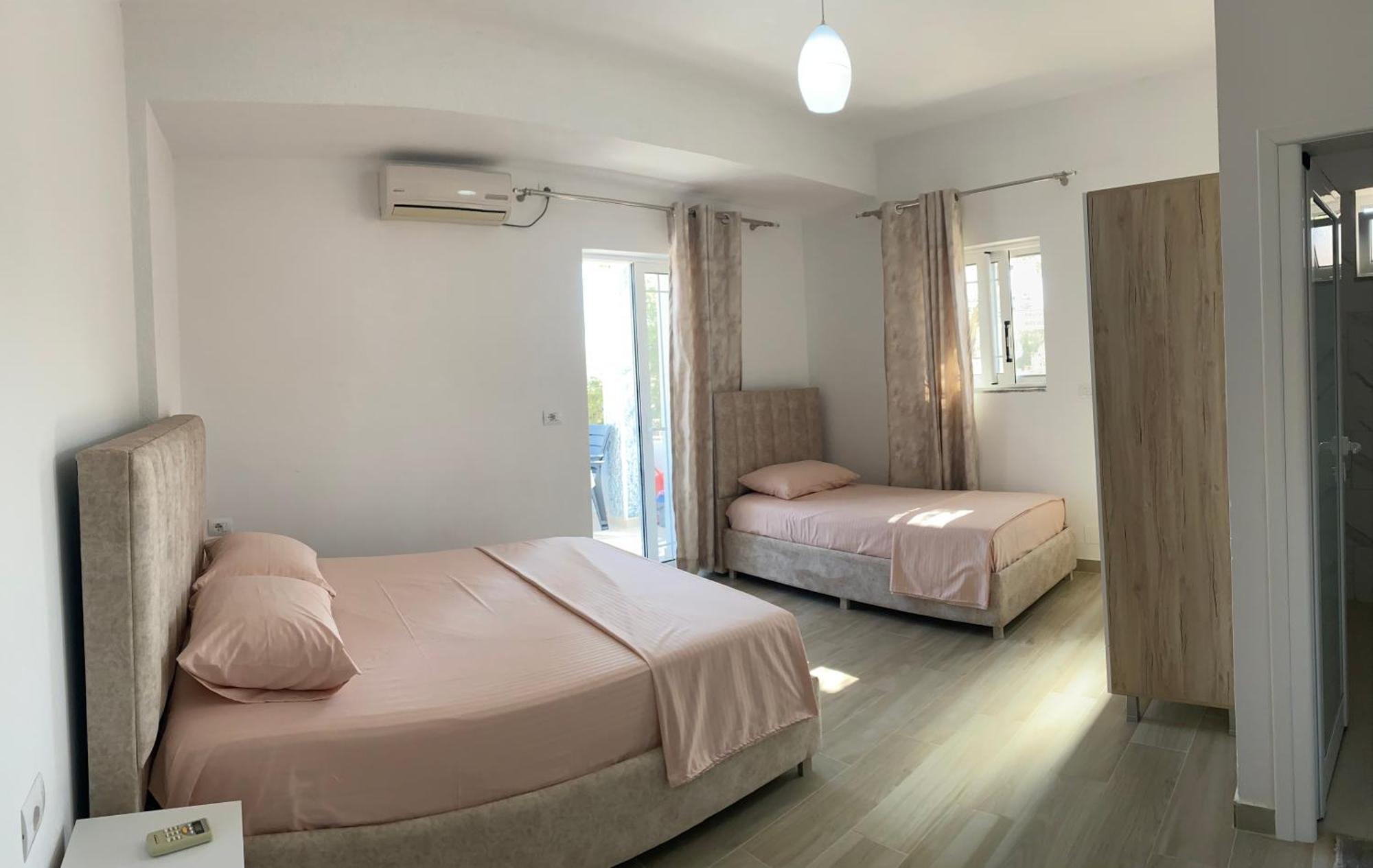 Villa Guximi Ksamil Eksteriør billede